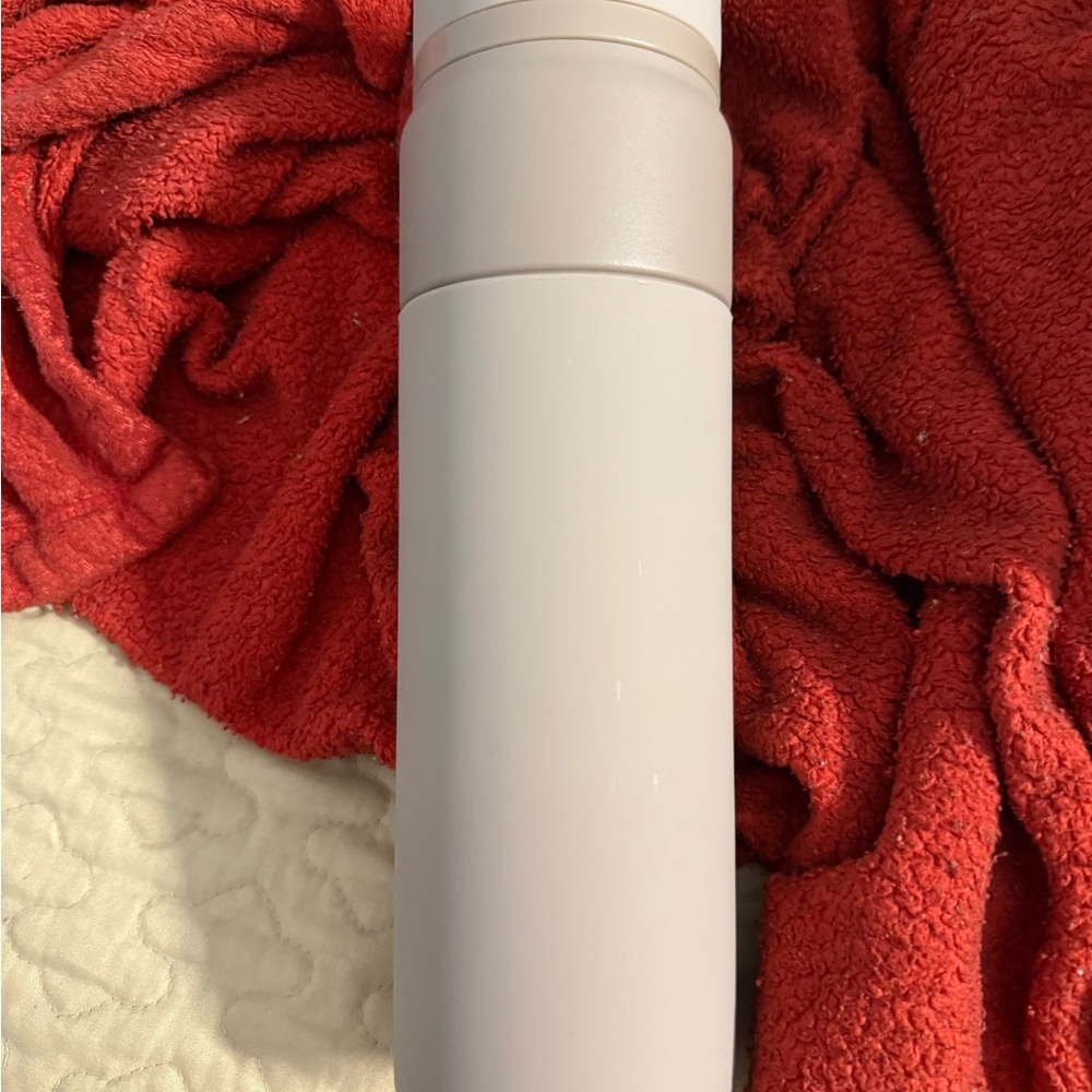 Elegant Cream Insulated Bottle